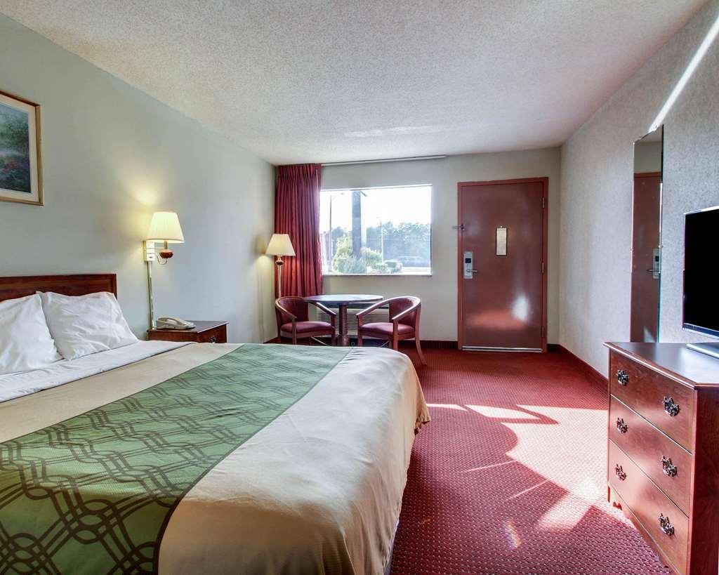 Econo Hospedaje Inn&Suites Forest Habitación foto